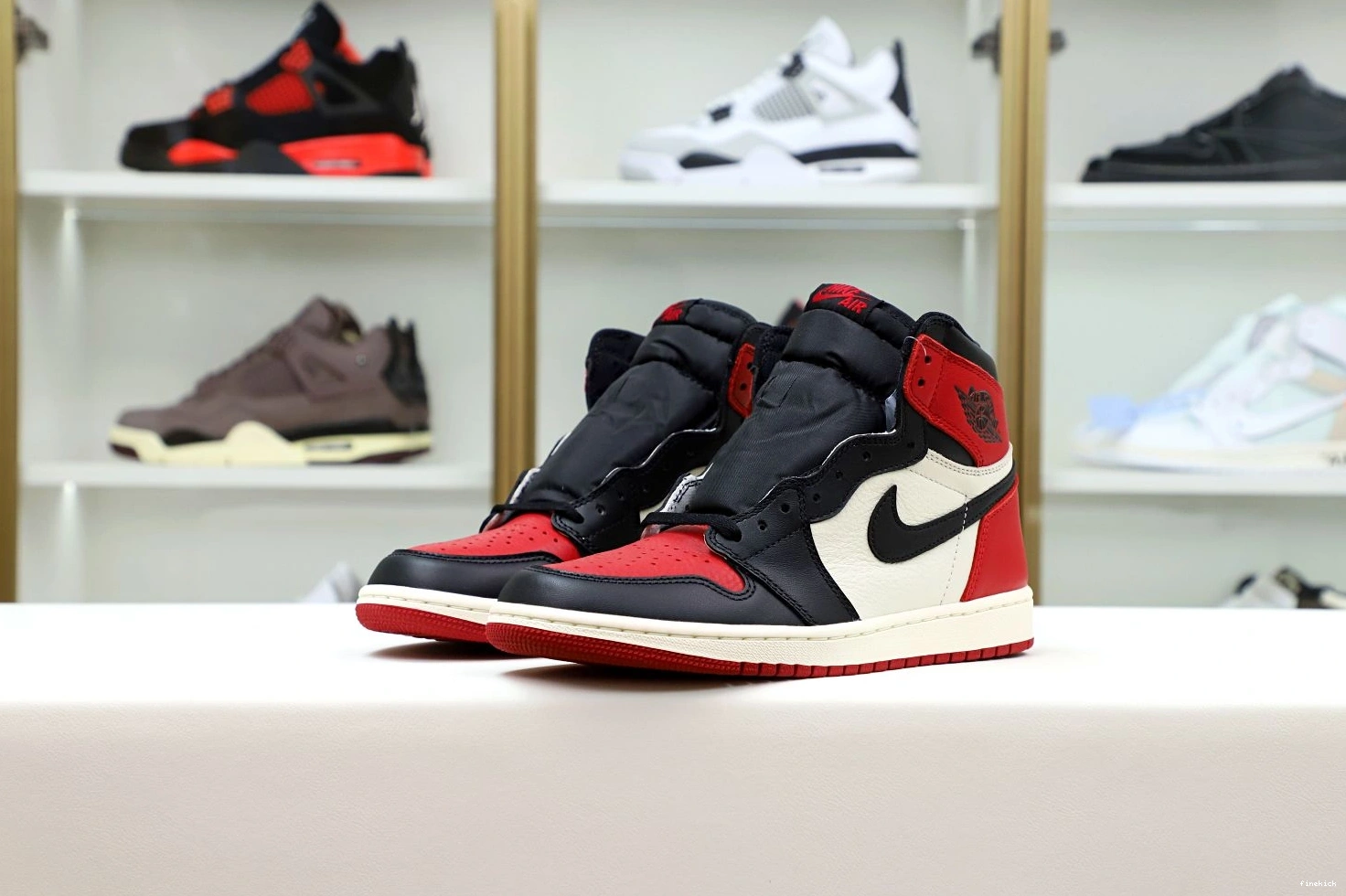 RETRO HIGH AIR JORDAN TOE' 'BRED OG 1 1008